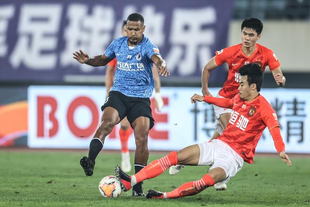 成败就在这两日？皇马提出了共赢方案，维尼修斯和阿森纳会接受么