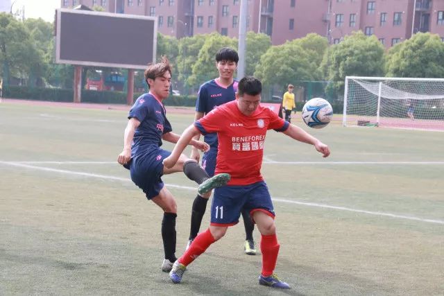黄嘉欣上半场表现堪忧，U20女足遭遇三球落后